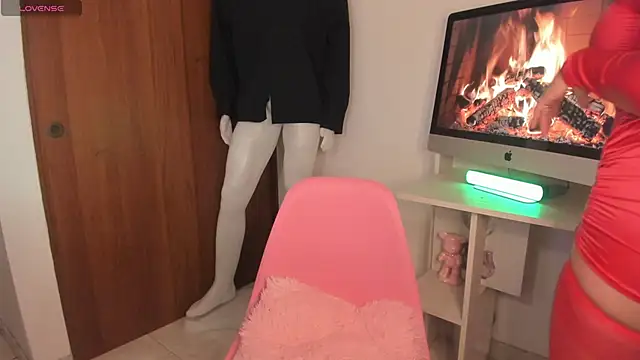 whitneyhot online show from 02-24-26, 01:25