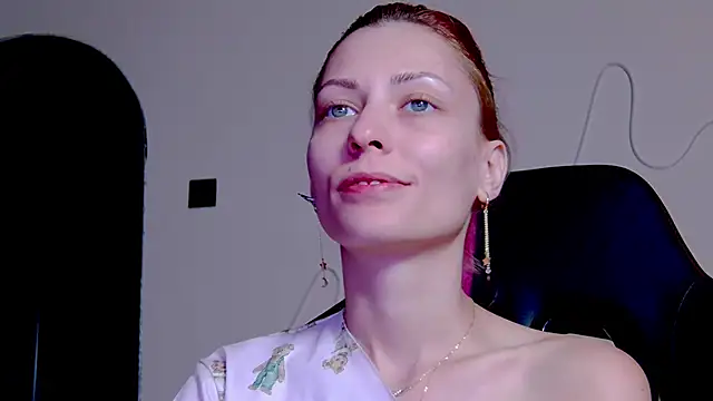 karo123421 online show from 11-19-25, 09:15