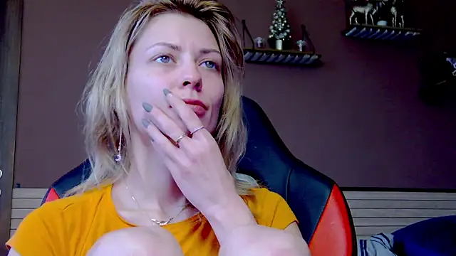 karo123421 online show from 12-14-25, 09:25