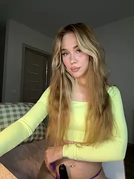 xDinnax online show from 12-19-24, 07:51