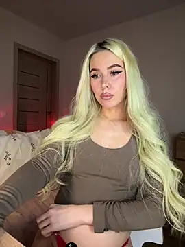 xDinnax online show from 02-15-25, 11:25