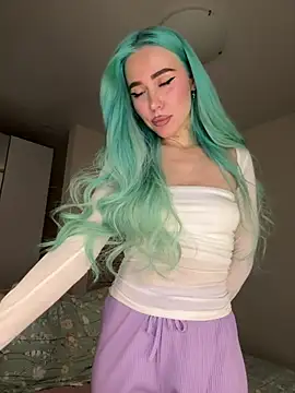 xDinnax online show from 03-10-25, 08:34