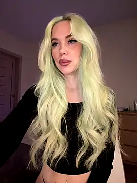 xDinnax online show from 09-26-25, 03:49