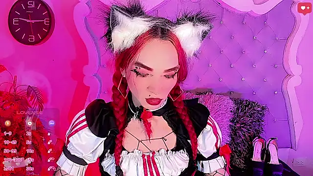 LeyXandrabraz online show from 05-25-26, 08:15