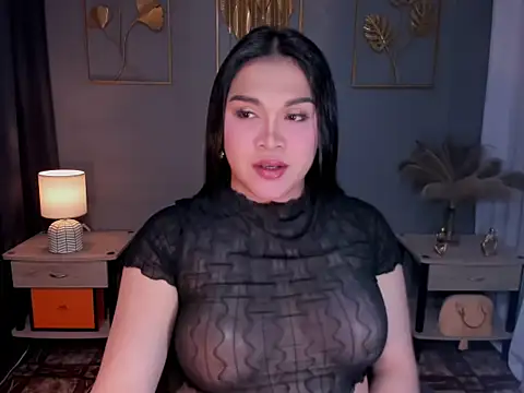 MaxeneCullens online show from 09-15-25, 04:45