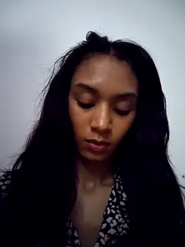 Leaberry online show from 12-19-25, 11:34