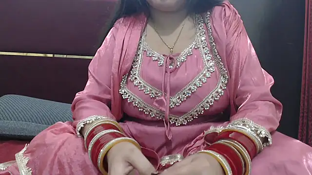 Snapshot of HOT_CHILLY chatting on 04-09-26, 06:52 HOT CHILLY online show from 04-09-26, 06:52