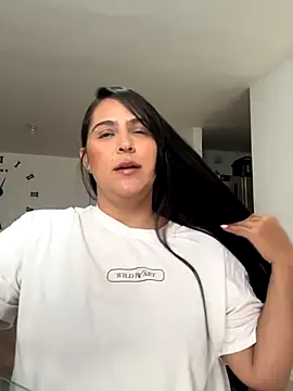 kendall 52 online show from 09-30-25, 05:40