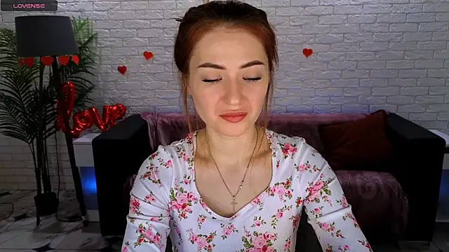 Adelyna Bird online show from 02-09-25, 06:54