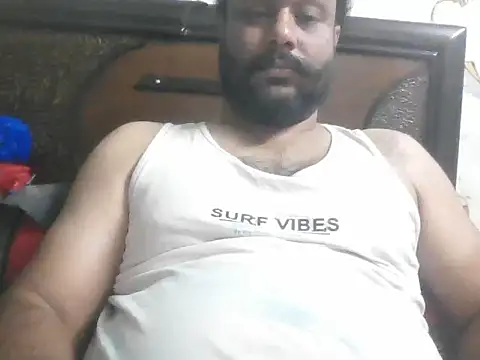 Snapshot of Indersaini148 chatting on 07-31-26, 04:56 Indersaini148 online show from 07-31-26, 04:56