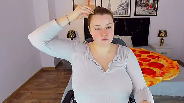 PolinaSalvatore online show from 01-10-25, 10:50