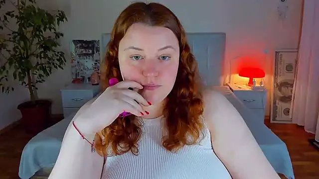 PolinaSalvatore online show from 05-11-26, 04:04
