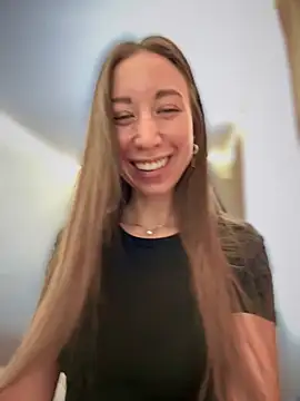 EvaCatt online show from 03-14-26, 03:23