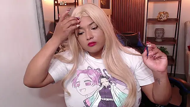 Kenya--Buhle online show from 12-20-25, 06:15