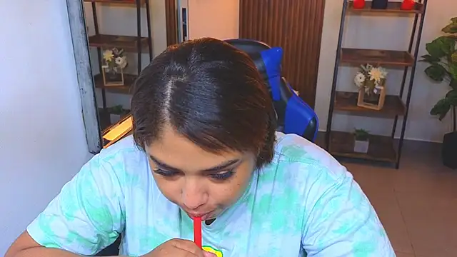 Kenya--Buhle online show from 04-14-26, 11:05