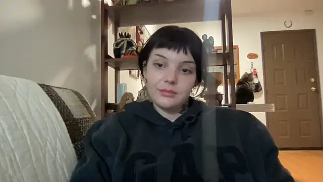 Snapshot of SweetMaisie chatting on 11-04-25, 01:27 SweetMaisie online show from 11-04-25, 01:27