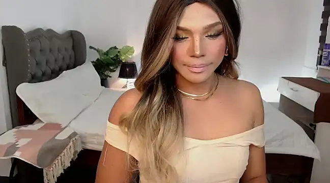 Snapshot of liaa_lurrecams chatting on 01-08-25, 12:37 liaa lurrecams online show from 01-08-25, 12:37