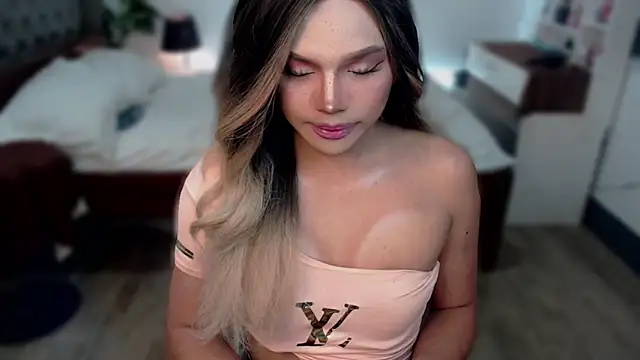 Snapshot of liaa_lurrecams chatting on 12-16-25, 11:37 liaa lurrecams online show from 12-16-25, 11:37