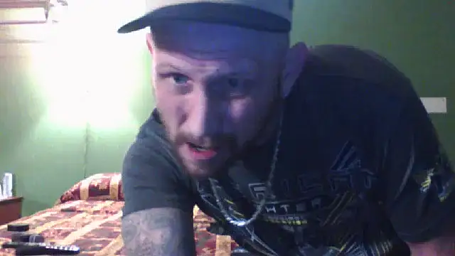 Snapshot of J-Dubb chatting on 12-20-25, 10:55 J-Dubb online show from 12-20-25, 10:55