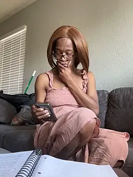 Snapshot of sweetsexiecool7 chatting on 10-09-25, 07:01 sweetsexiecool7 online show from 10-09-25, 07:01