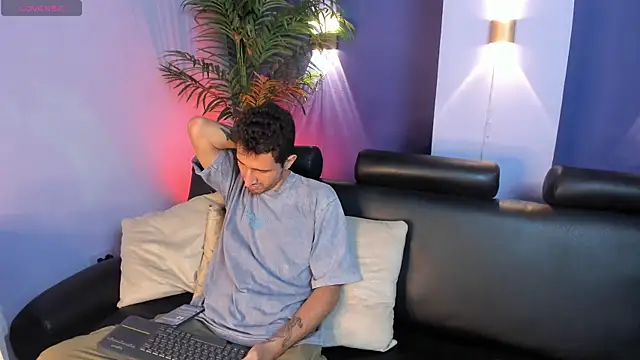 sam bisex online show from 04-12-26, 03:55