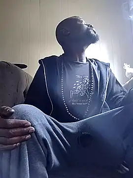 Daddy hook online show from 10-26-25, 07:31