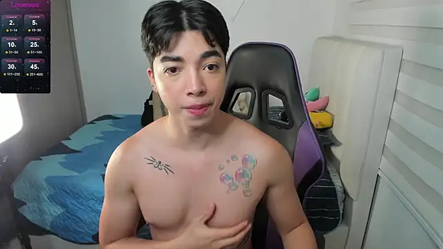 Snapshot of santy7v7 chatting on 10-16-25, 01:12 santy7v7 online show from 10-16-25, 01:12