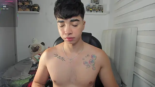 santy7v7 online show from 04-10-26, 01:27