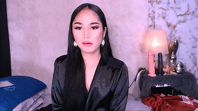 Oriental Tiara online show from 03-19-25, 04:24