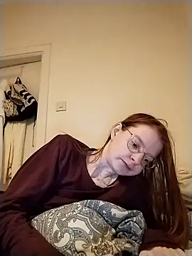 Snapshot of jannis1992 chatting on 01-11-26, 04:50 jannis1992 online show from 01-11-26, 04:50