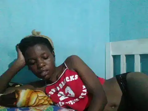 sweetchic  online show from 03-12-25, 10:39