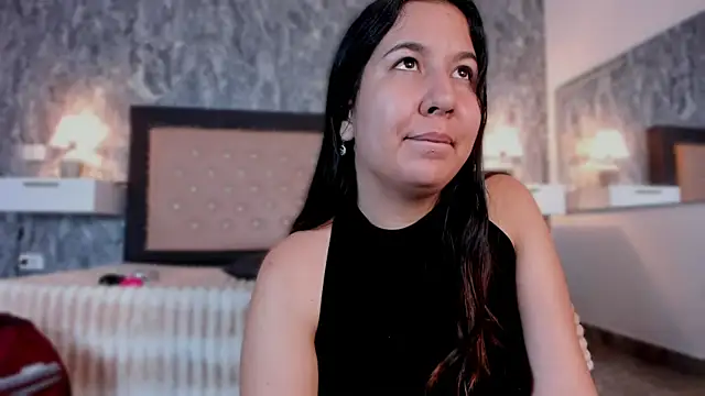 Lia sarahi online show from 10-19-25, 11:33