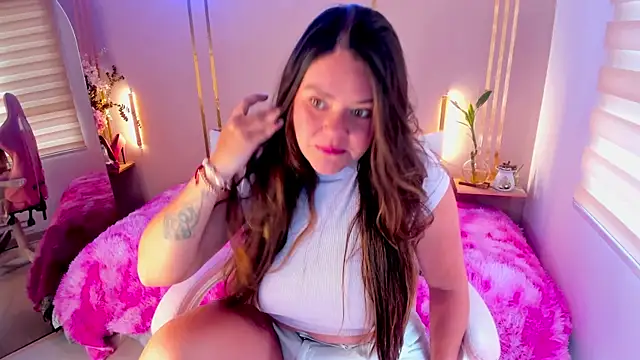 Snapshot of lena_paulxo chatting on 05-16-26, 04:17 lena paulxo online show from 05-16-26, 04:17