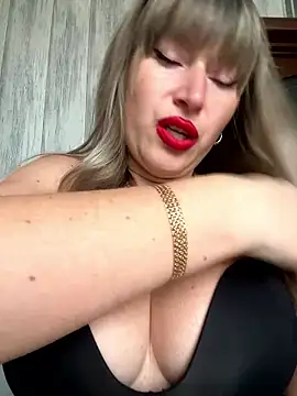 Kittenforyou online show from 01-14-26, 09:26