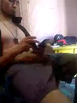 Snapshot of Wero4200 chatting on 10-16-25, 07:04 Wero4200 online show from 10-16-25, 07:04