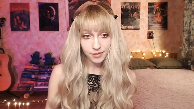 Friendly Ellie online show from 01-09-25, 12:14