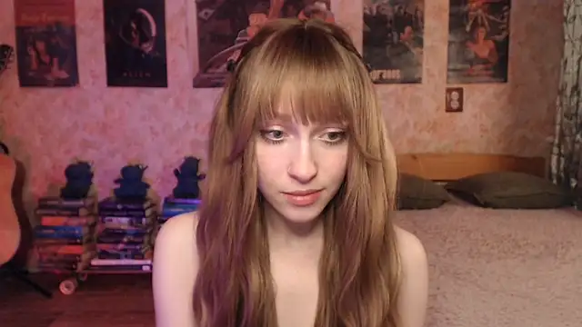 Friendly Ellie online show from 04-11-26, 12:20