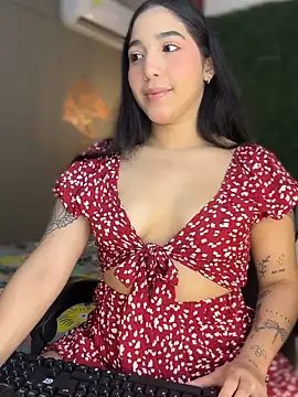 Amandanauty online show from 11-25-25, 05:51