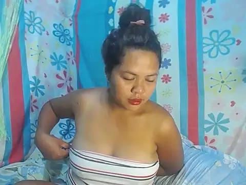 Snapshot of Ms_Lollipop69 chatting on 03-07-25, 12:15 Ms Lollipop69 online show from 03-07-25, 12:15