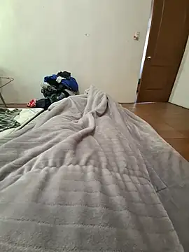 Snapshot of Calamaco07 chatting on 11-04-25, 01:21 Calamaco07 online show from 11-04-25, 01:21