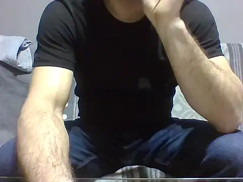 Snapshot of aroj95 chatting on 02-09-26, 06:01 aroj95 online show from 02-09-26, 06:01