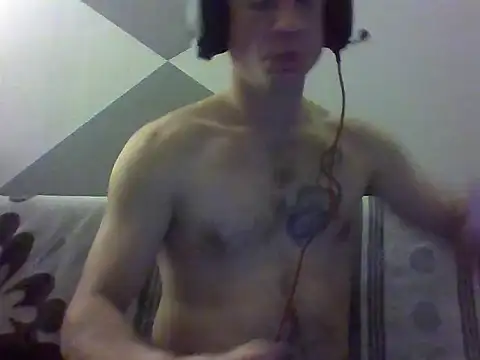 Snapshot of aroj95 chatting on 03-26-26, 02:50 aroj95 online show from 03-26-26, 02:50