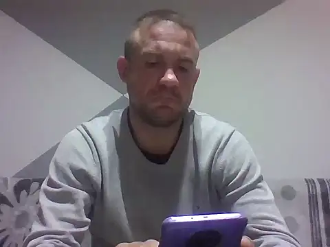 Snapshot of aroj95 chatting on 04-02-26, 07:11 aroj95 online show from 04-02-26, 07:11