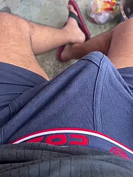 Snapshot of Bareilly_Boy1 chatting on 03-16-25, 01:49 Bareilly Boy1 online show from 03-16-25, 01:49