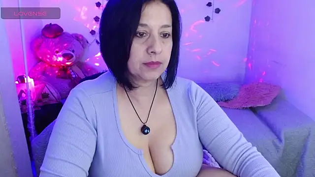 Snapshot of camilalatti chatting on 09-14-25, 12:32 camilalatti online show from 09-14-25, 12:32