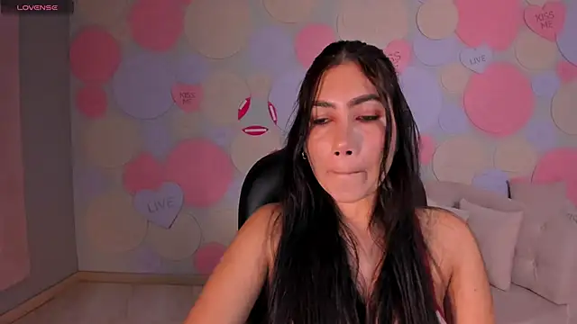 Snapshot of MarieJaneX chatting on 01-08-25, 10:48 MarieJaneX online show from 01-08-25, 10:48