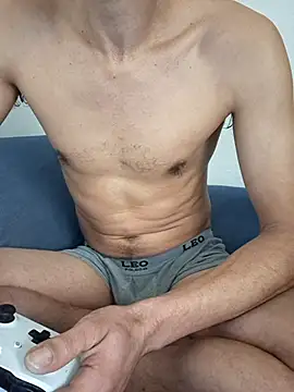 Snapshot of Manguerao22cm chatting on 11-09-25, 10:02 Manguerao22cm online show from 11-09-25, 10:02