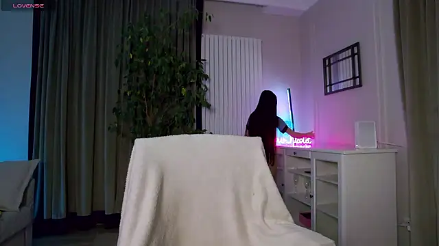 Your Nicolett online show from 12-04-24, 03:04