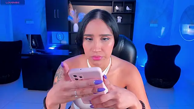 NickyLawson online show from 04-21-26, 04:08