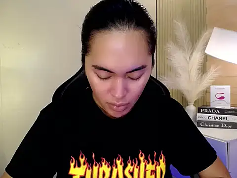 HeavenlyStar online show from 12-11-24, 12:44